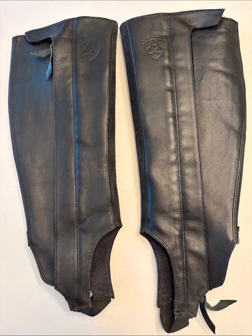 ARIAT Black Leather Half Chaps. Size S. Equestrian. Horseback Riding